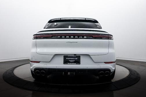 2026 Porsche Cayenne AWD