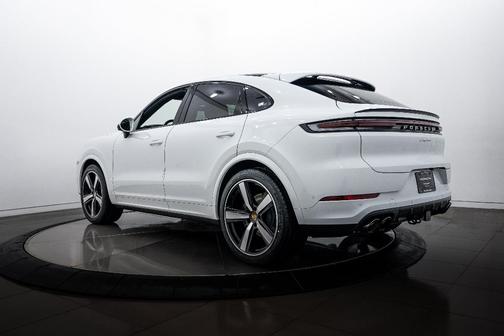 2026 Porsche Cayenne AWD