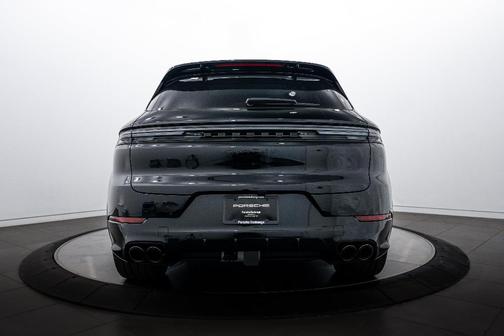 2026 Porsche Cayenne GTS