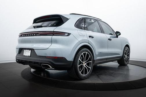 2024 Porsche Cayenne