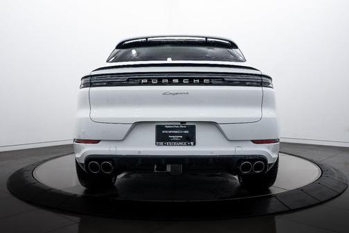 2026 Porsche Cayenne AWD