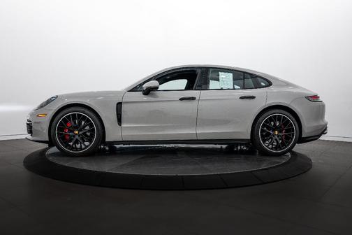 2023 Porsche Panamera 4S
