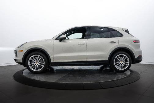 2022 Porsche Cayenne S
