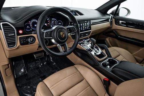 2022 Porsche Cayenne S