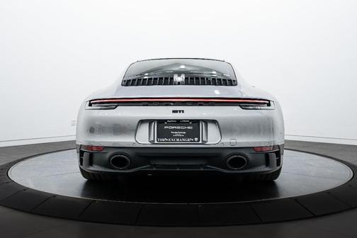 2024 Porsche 911 Carrera GTS