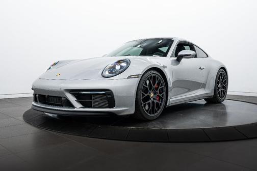 2024 Porsche 911 Carrera GTS