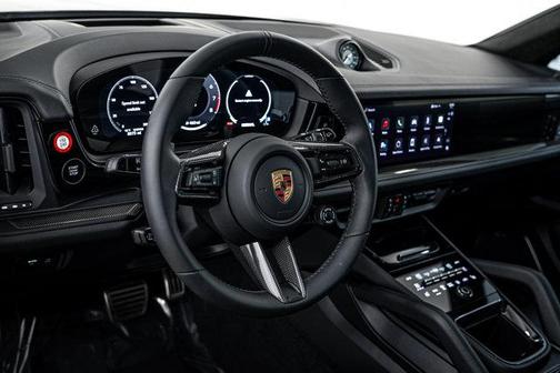 2025 Porsche Cayenne GTS