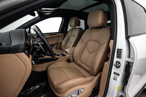 White 2022 Porsche Macan GTS