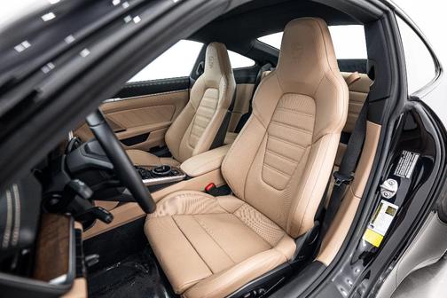 2024 Porsche 911 Carrera 4S