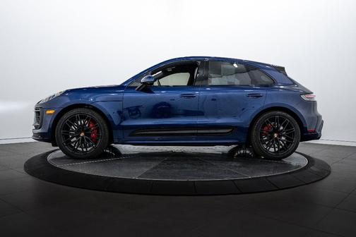 2024 Porsche Macan GTS