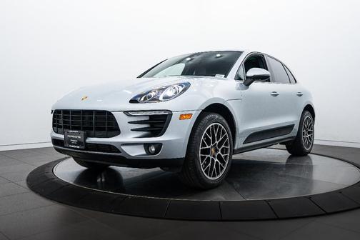 2017 Porsche Macan