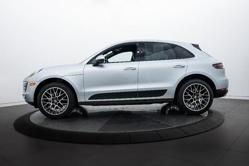 2017 Porsche Macan