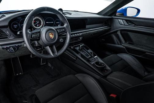 2023 Porsche 911 Carrera GTS