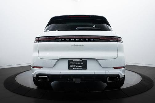 2025 Porsche Cayenne