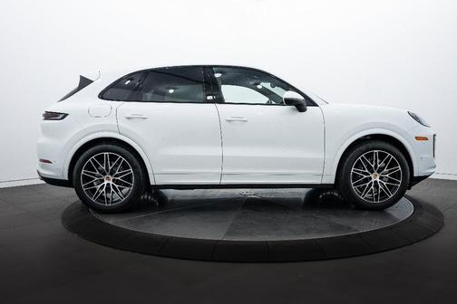 2025 Porsche Cayenne