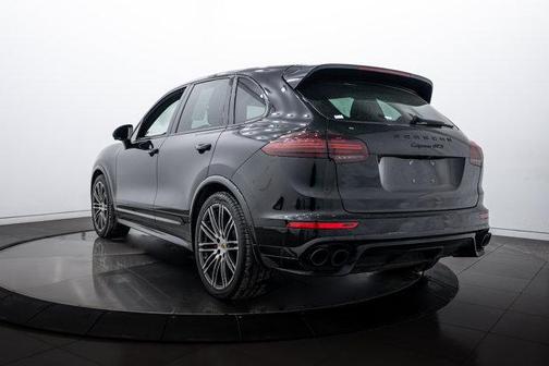 2017 Porsche Cayenne GTS