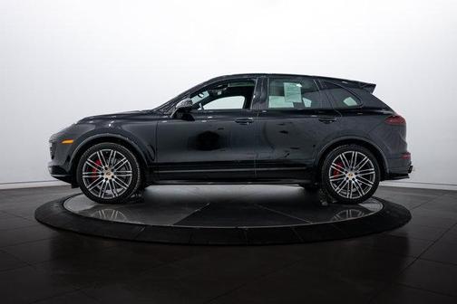 2017 Porsche Cayenne GTS