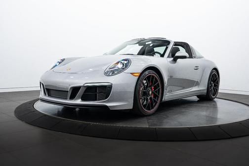 2019 Porsche 911 Targa 4 GTS