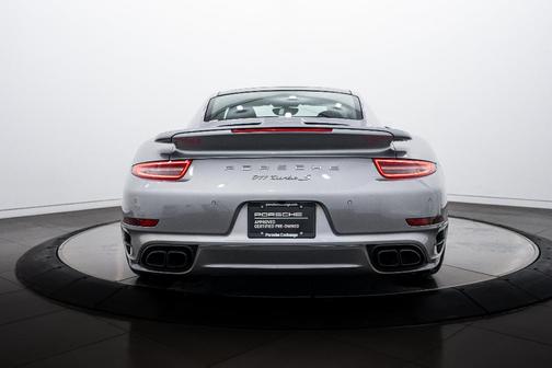 2016 Porsche 911 Turbo S