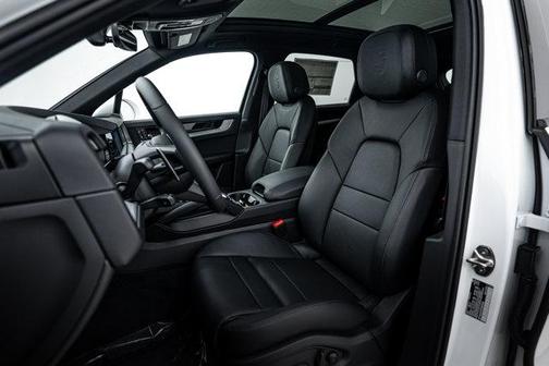 2026 Porsche Cayenne 