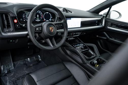 2026 Porsche Cayenne AWD