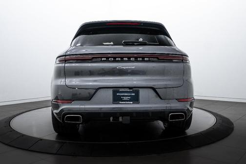 2026 Porsche Cayenne Base