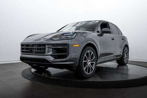 2026 Porsche Cayenne Base