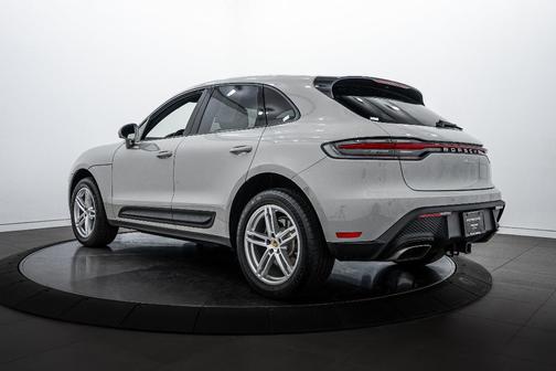2025 Porsche Macan