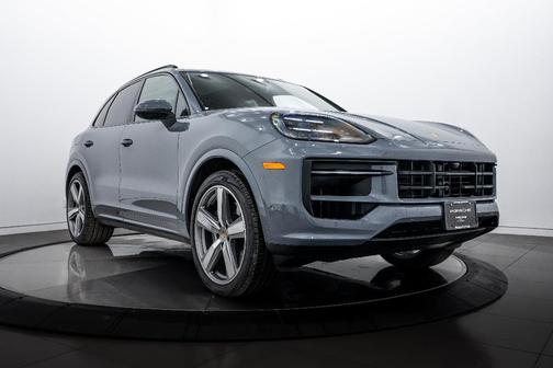 2025 Porsche Cayenne 