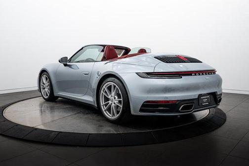 Dolomite Silver Metallic 2022 Porsche 911 Carrera