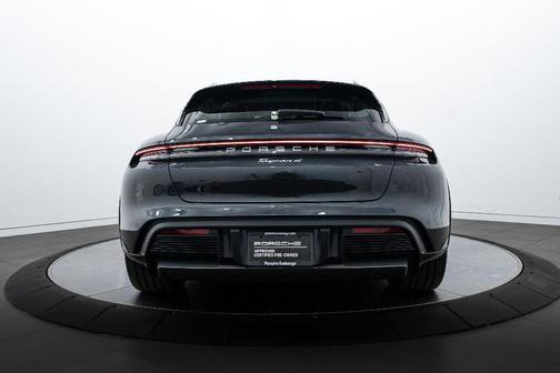 2023 Porsche Taycan Cross Turismo 4