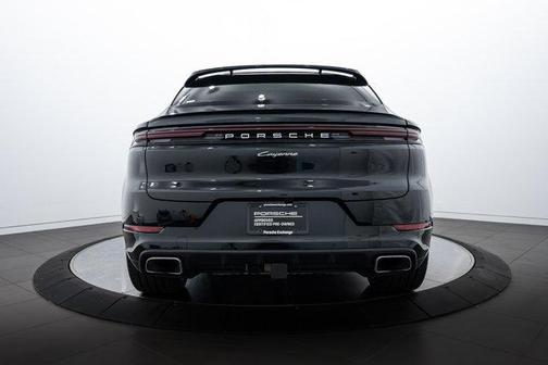 2024 Porsche Cayenne AWD