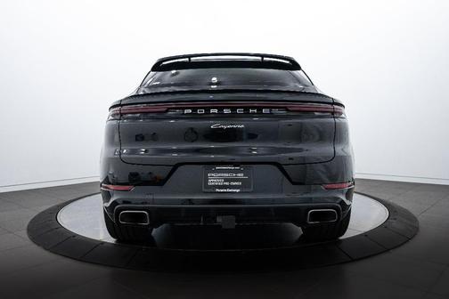 2024 Porsche Cayenne AWD