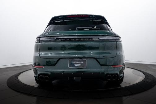 2026 Porsche Cayenne GTS