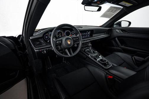 2023 Porsche 911 GT3 w/Touring Package