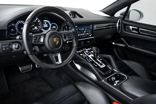 2023 Porsche Cayenne Turbo S