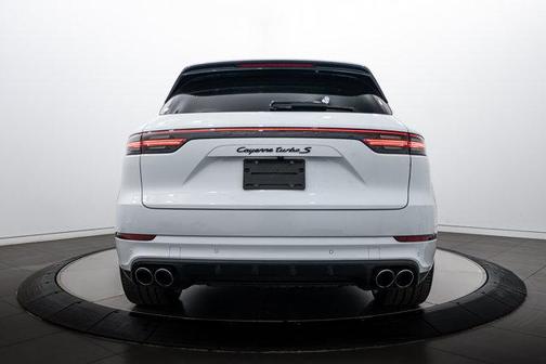 2023 Porsche Cayenne Turbo S
