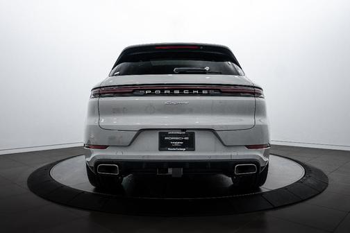 2026 Porsche Cayenne Base