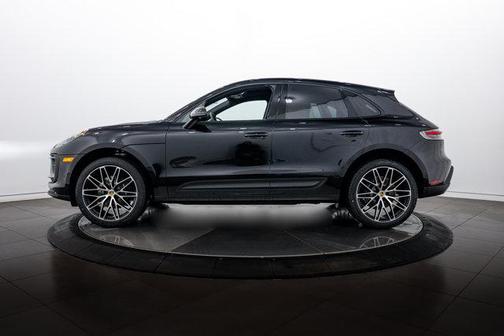 Jet Black Metallic 2026 Porsche Macan Base