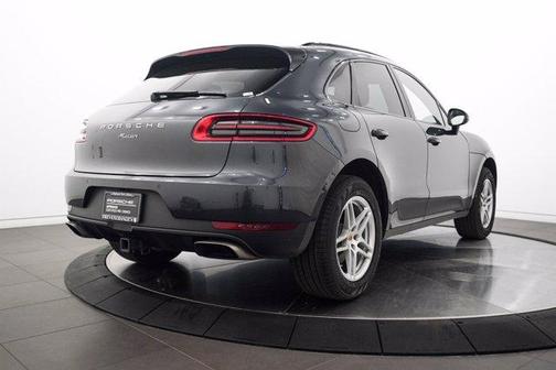 Photo 4 of 22 of 2018 Porsche Macan Base