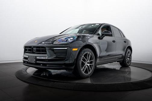 2025 Porsche Macan 