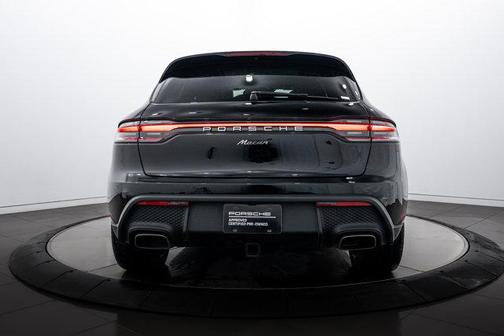 2025 Porsche Macan 