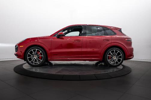 2021 Porsche Cayenne GTS