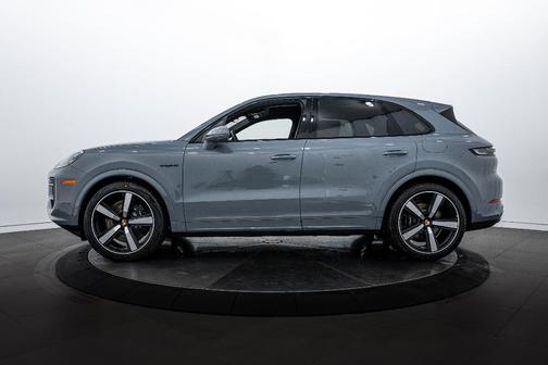2026 Porsche Cayenne S