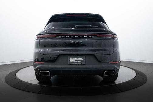 2025 Porsche Cayenne