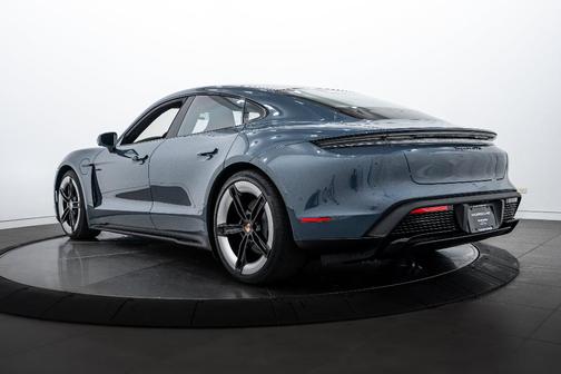 2026 Porsche Taycan GTS