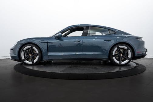 2026 Porsche Taycan GTS