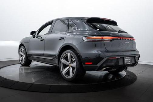 2023 Porsche Macan 