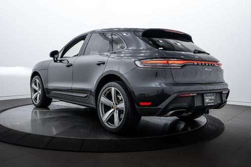 2023 Porsche Macan 
