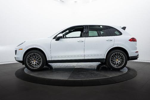 2018 Porsche Cayenne Platinum Edition